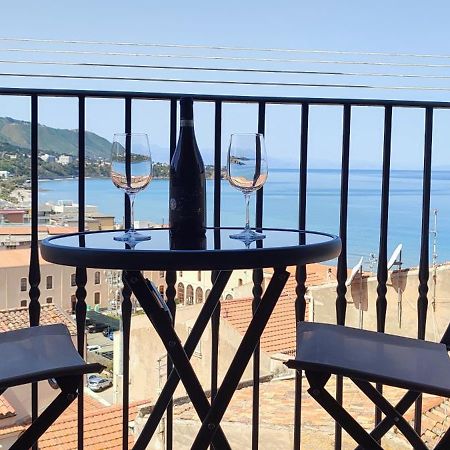 شقة Ruggero House تْشيفالو المظهر الخارجي الصورة