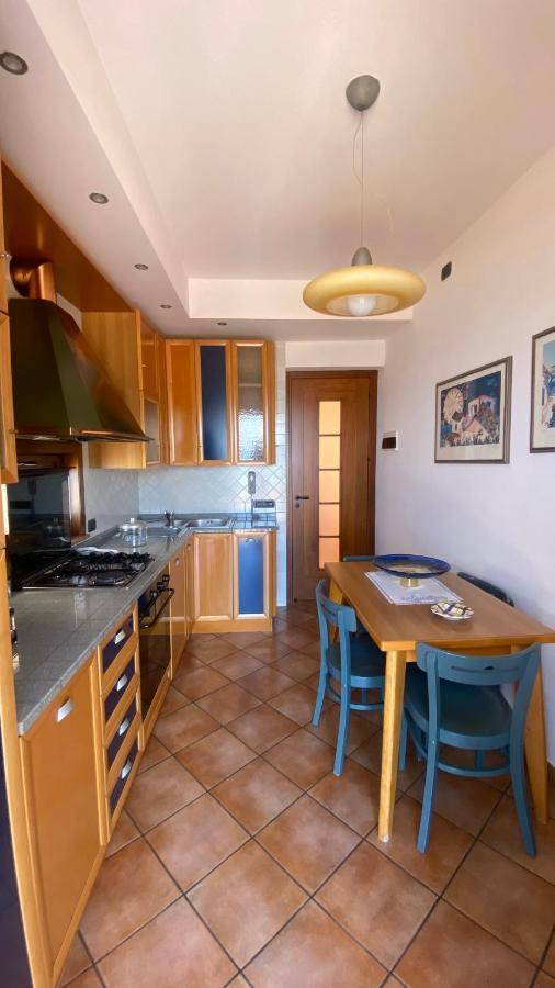 شقة Ruggero House تْشيفالو المظهر الخارجي الصورة