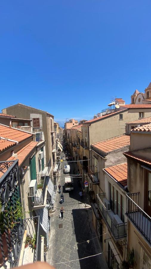 شقة Ruggero House تْشيفالو المظهر الخارجي الصورة