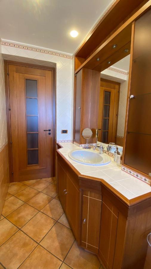 شقة Ruggero House تْشيفالو المظهر الخارجي الصورة