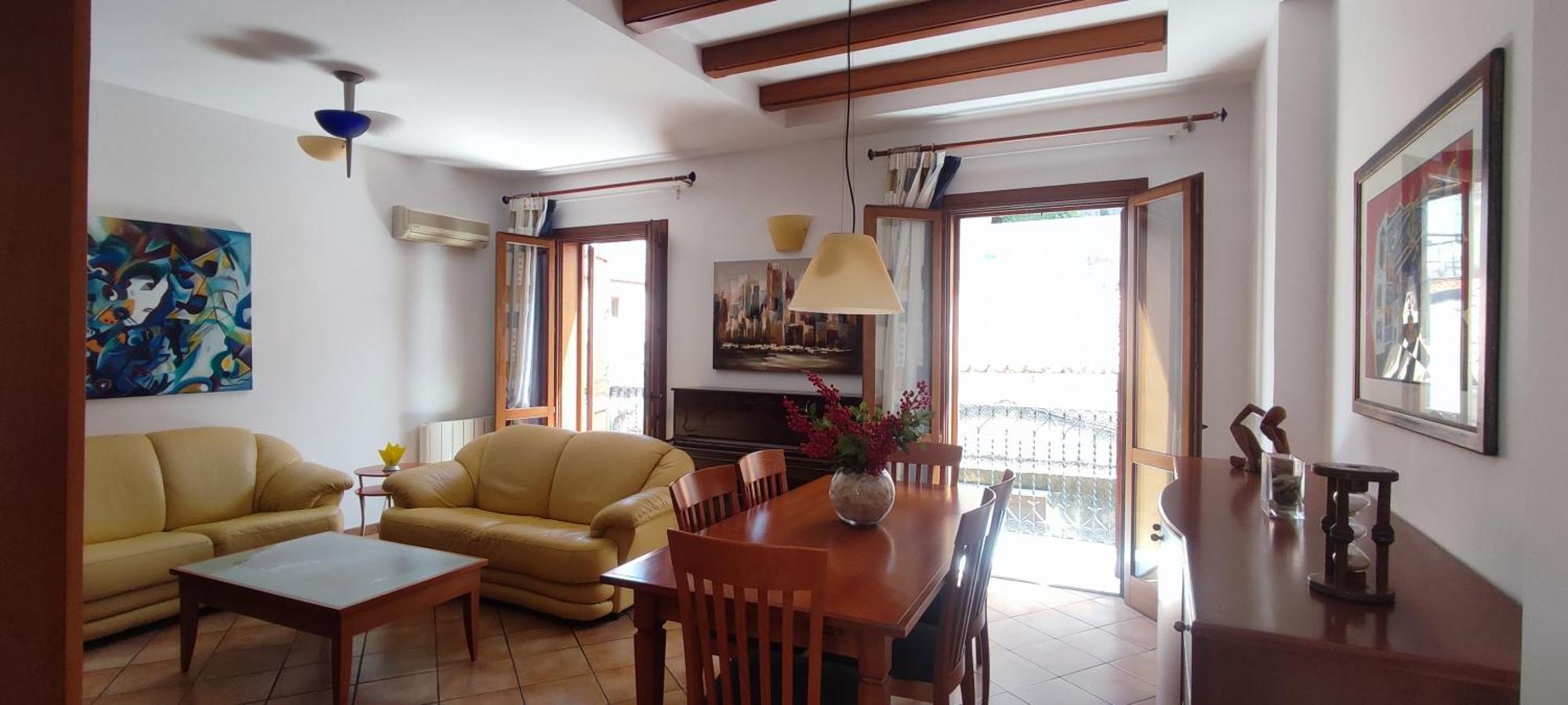 شقة Ruggero House تْشيفالو المظهر الخارجي الصورة